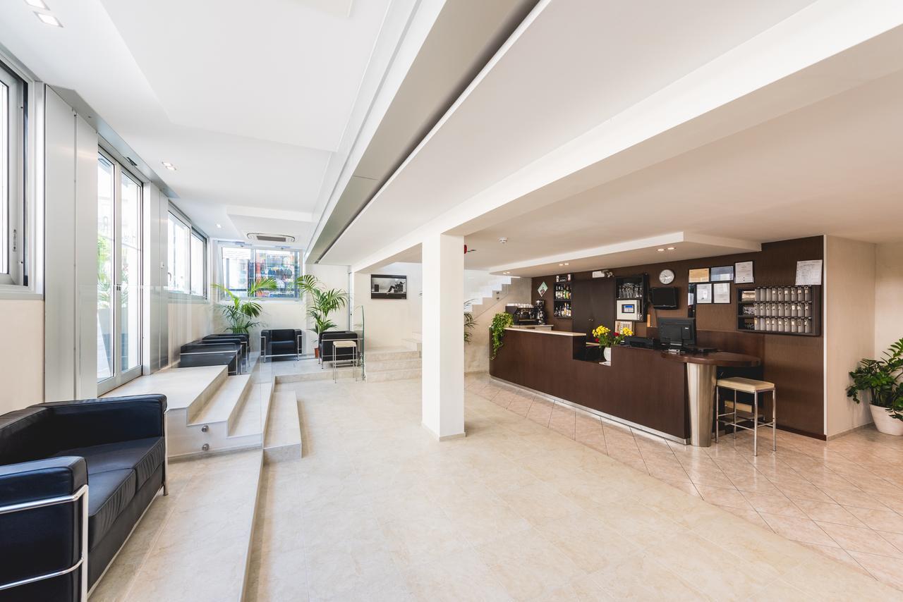 Hotel Romina Rimini Exterior photo
